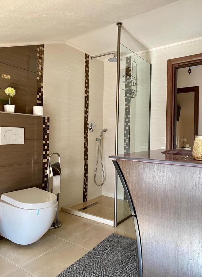 Pachmann Apartments Nea Plagia Ngoại thất bức ảnh